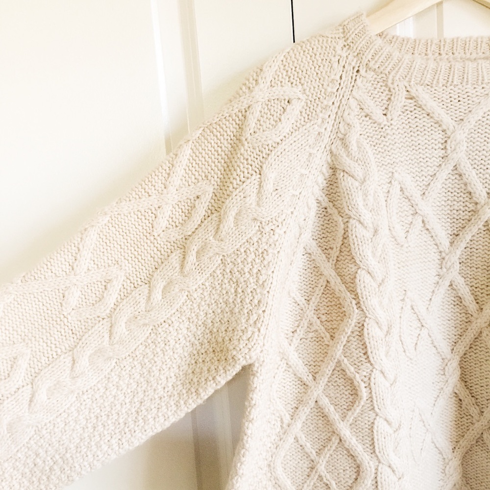 Handmade Wool Fisherman Cable Oversized Sweater - Picture 4 of 5